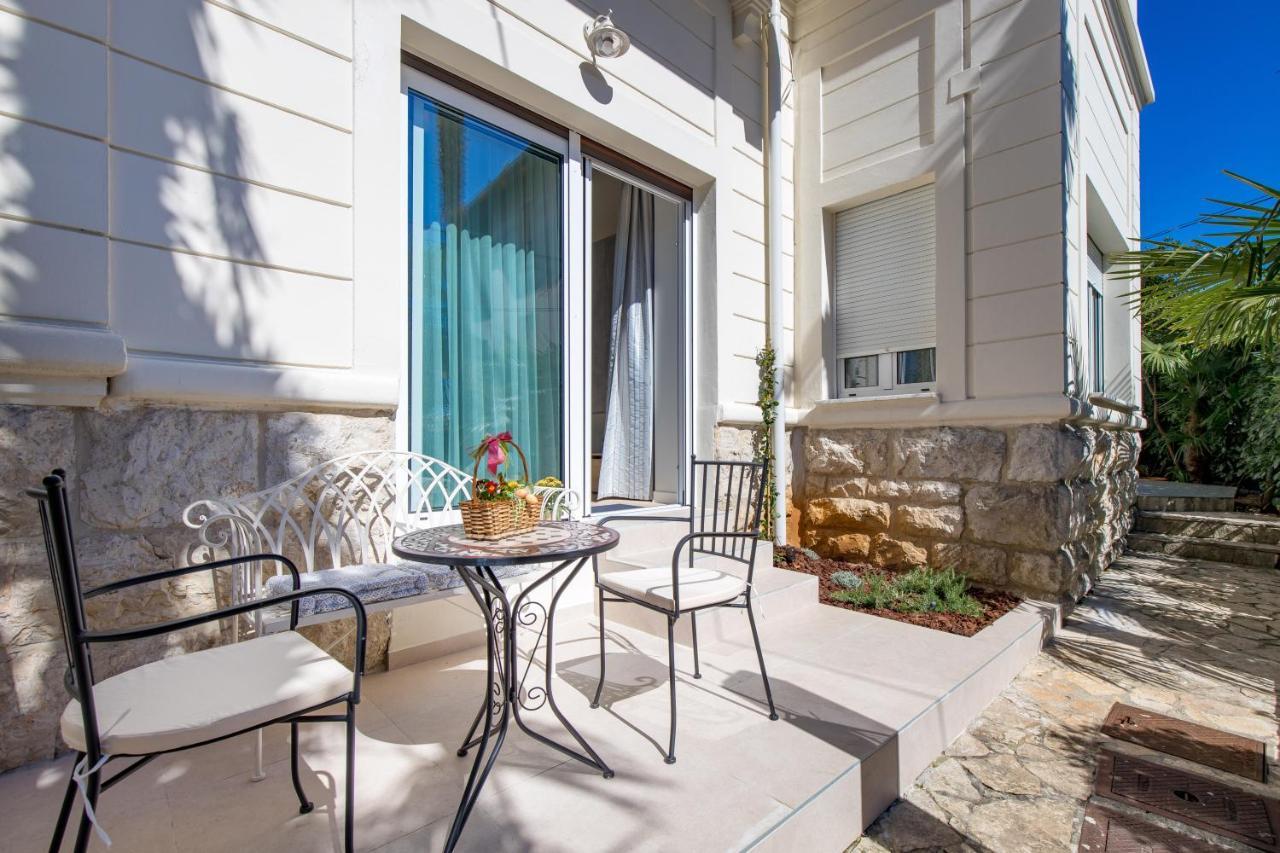 Carnaro Apartment Opatija Luaran gambar
